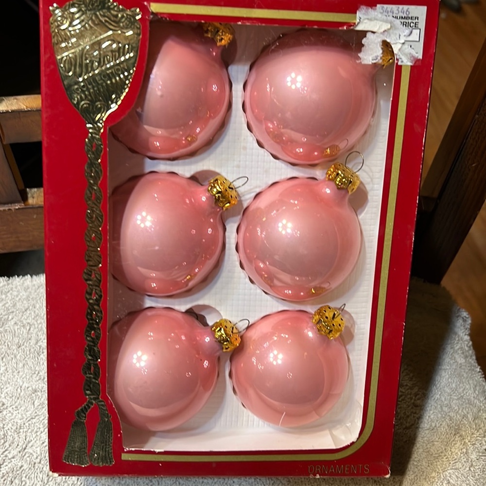 Victoria collection, pastel dusty rose ornaments